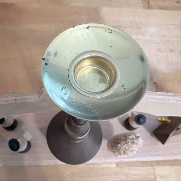 Vintage Straco Candle Arch 15" Handmade Erzgebirge Featuring Church And Carolers - Picture 10 of 15